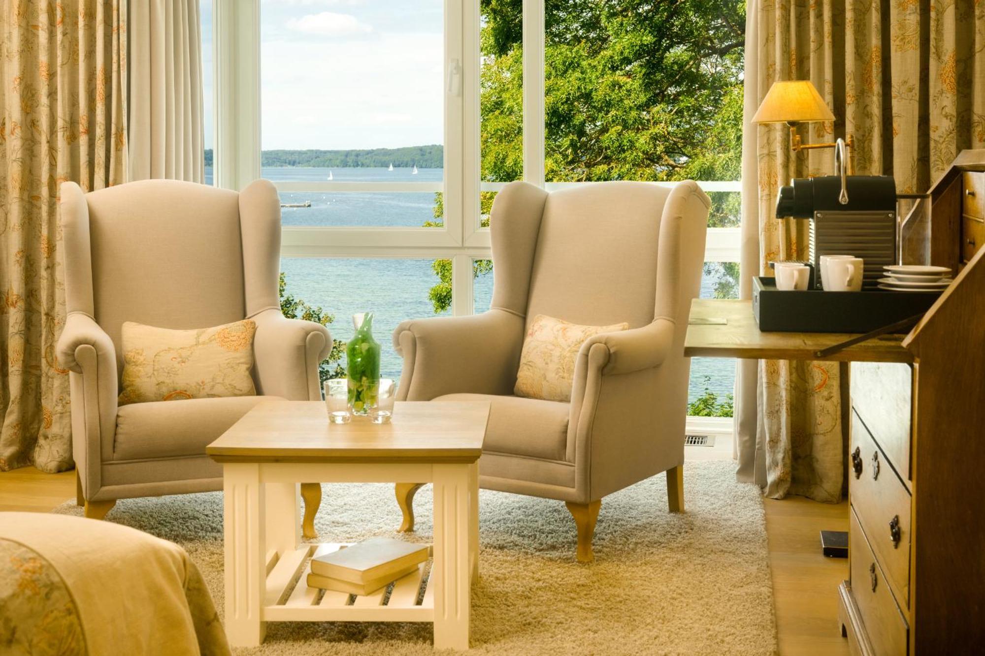 Alter Meierhof Gluecksburg Ngoại thất bức ảnh