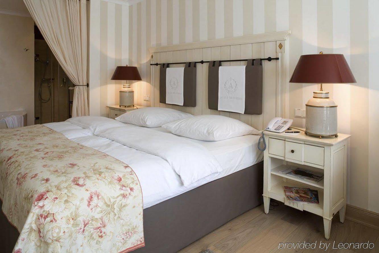 Alter Meierhof Gluecksburg Phòng bức ảnh